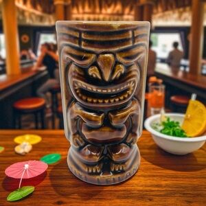 Vintage Tiki Leilani 1960s Hawaii Tiki Tumbler Mug Vase Cup Brown 5”